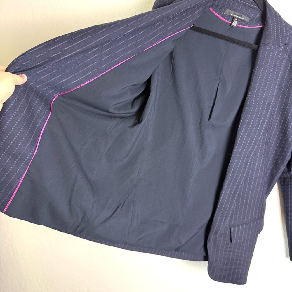 White House Black Market The Relaxed Blazer Striped 14 570357780 - Picture 3 of 16